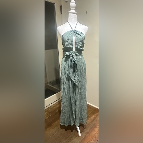 Hello Molly Sage maxi dress. - Picture 1 of 4
